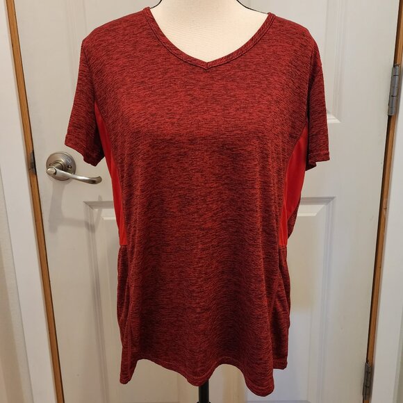 Women's Red Real Essentials Short Sleve V-Neck Activeware T-Shirt, Size Large - Picture 1 of 6